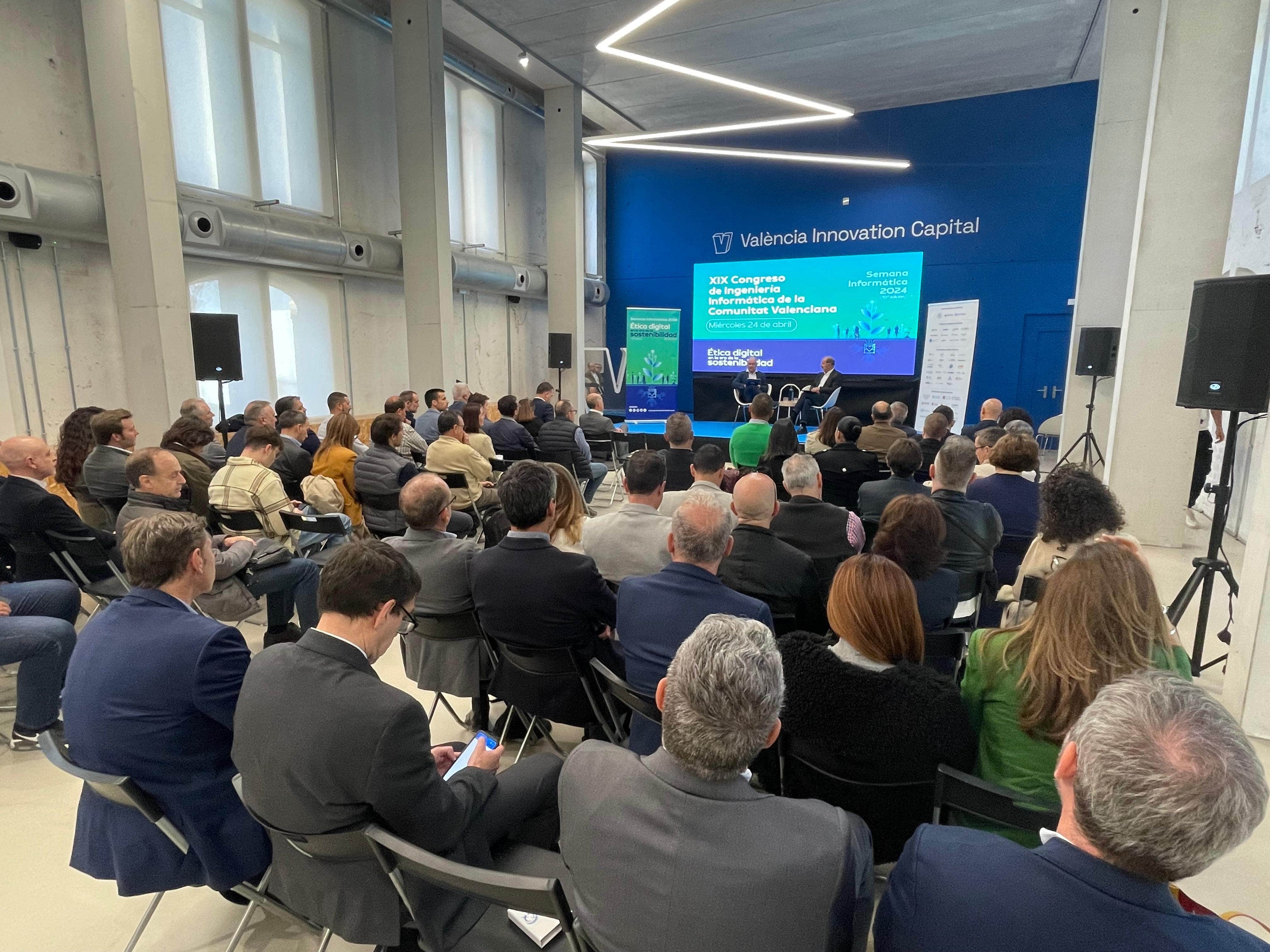 Profesionales debaten hoy en Valencia sobre educación,  salud digital y retos que plantea la IA en la segunda jornada de la Semana Informática que organiza el COIICV