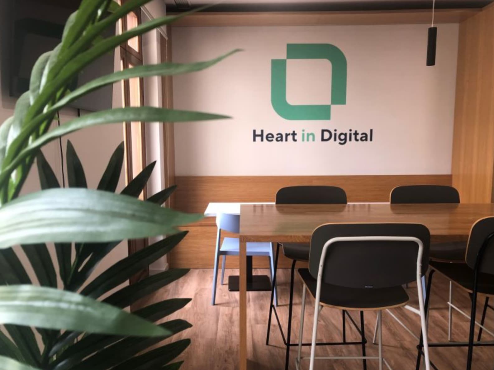 Cristina Lobo, HR Manager/ Talent Acquisition "consideramos imprescindible integrar soluciones innovadoras para ofrecer un valor añadido a los usuarios"